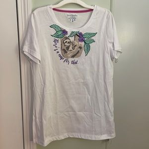 NWT Vera Bradley “There’s a nap for that” sloth tee size 8-10